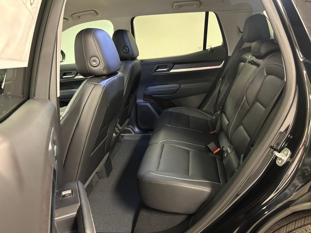 New 2026 GMC Terrain Denali w/ LPO, Floor Liner Package image 39