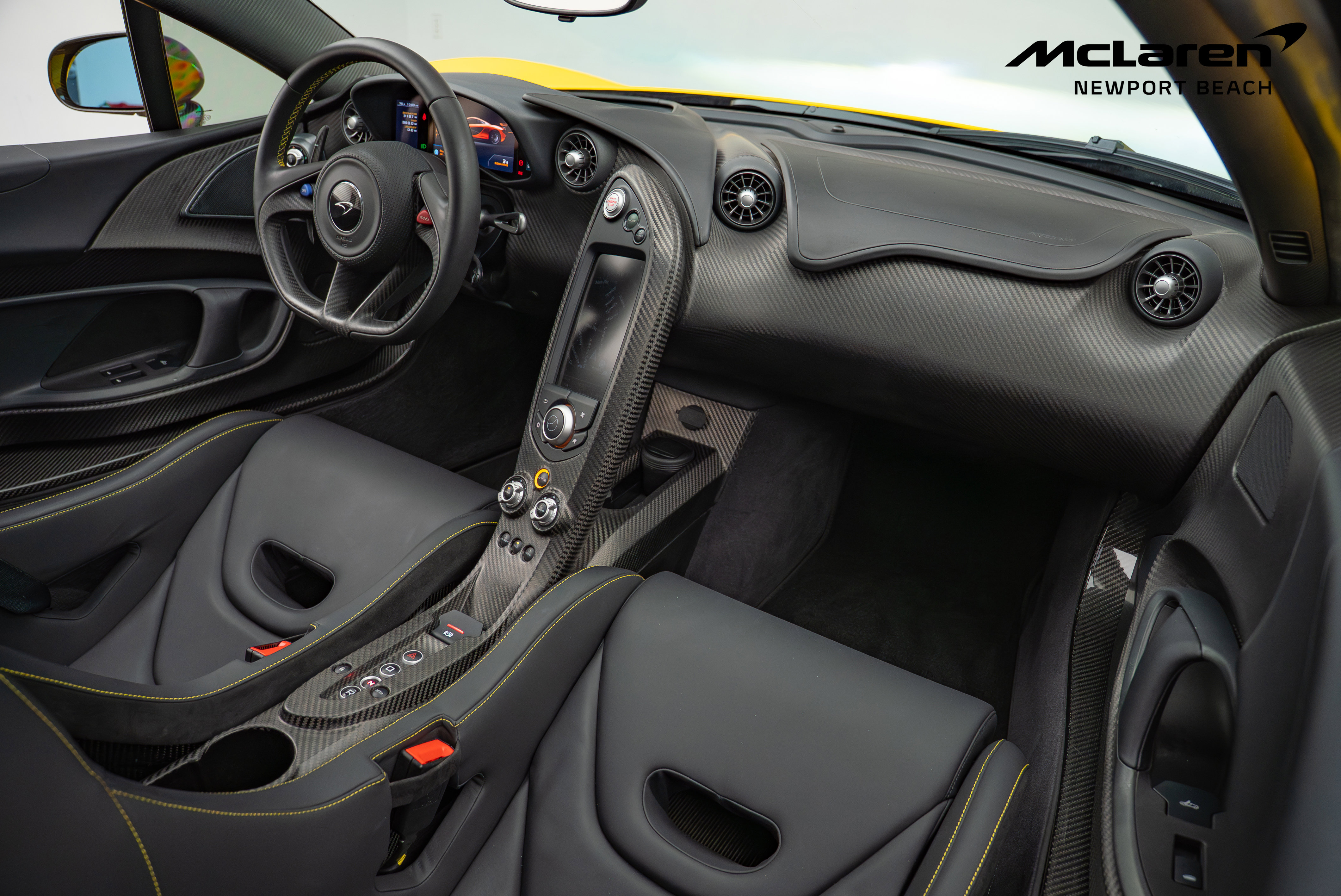 Used 2014 McLaren P1 image 29