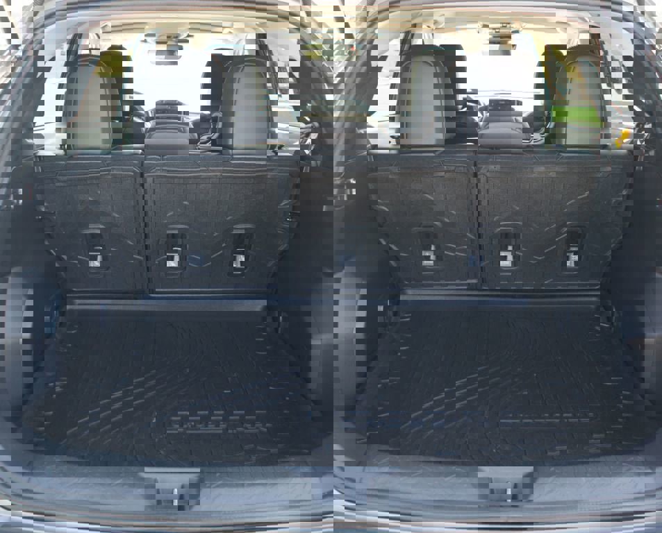 Used 2024 Subaru Crosstrek 2.5i Limited image 17