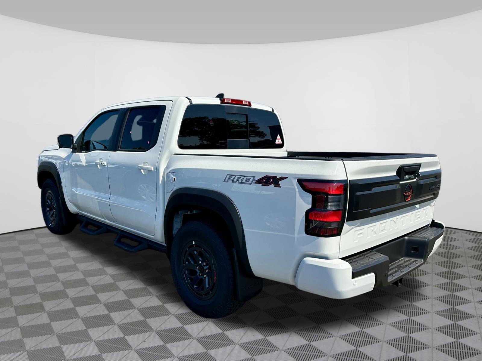 New 2026 Nissan Frontier PRO-4X image 16