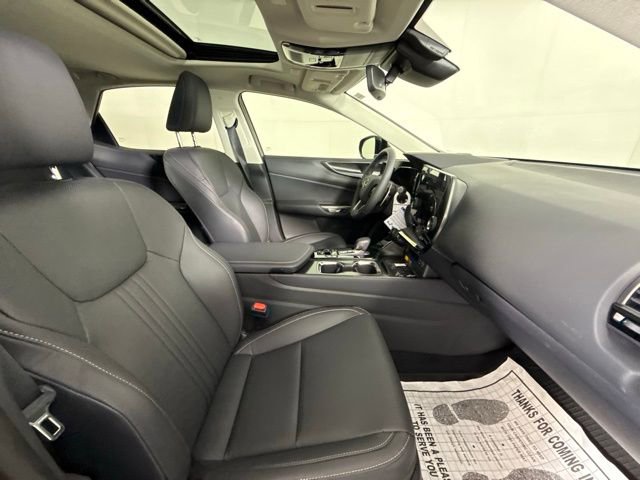 New 2026 Lexus NX 350 AWD image 32