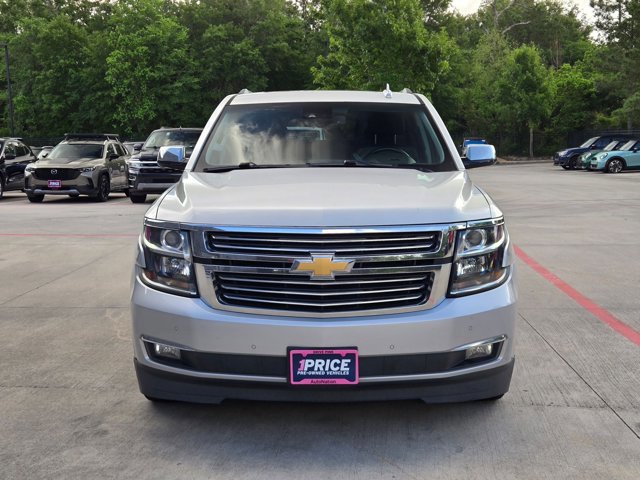 Used 2017 Chevrolet Suburban Premier image 2