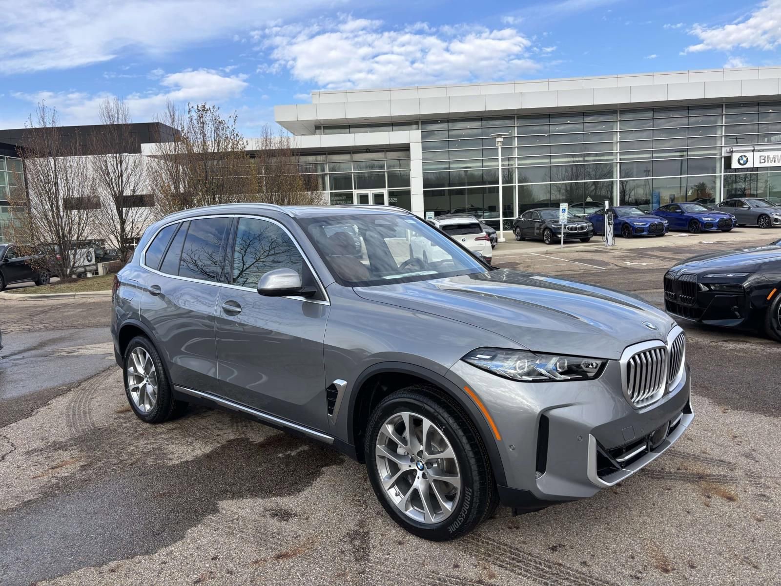 New 2026 BMW X5 xDrive40i w/ Climate Comfort Package image 1
