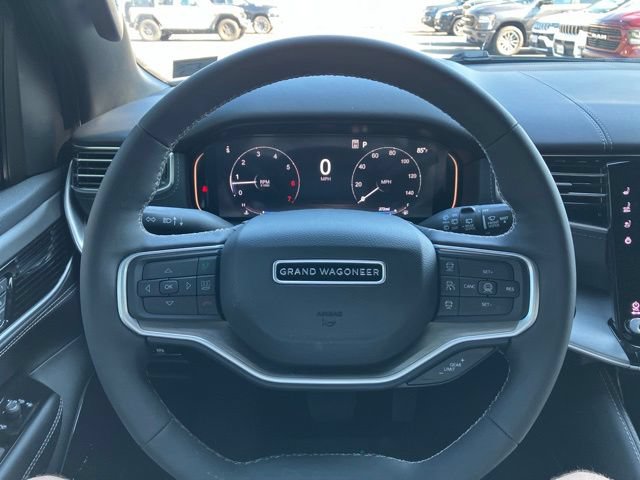Used 2026 Jeep Grand Wagoneer Limited AWD/4WD image 15