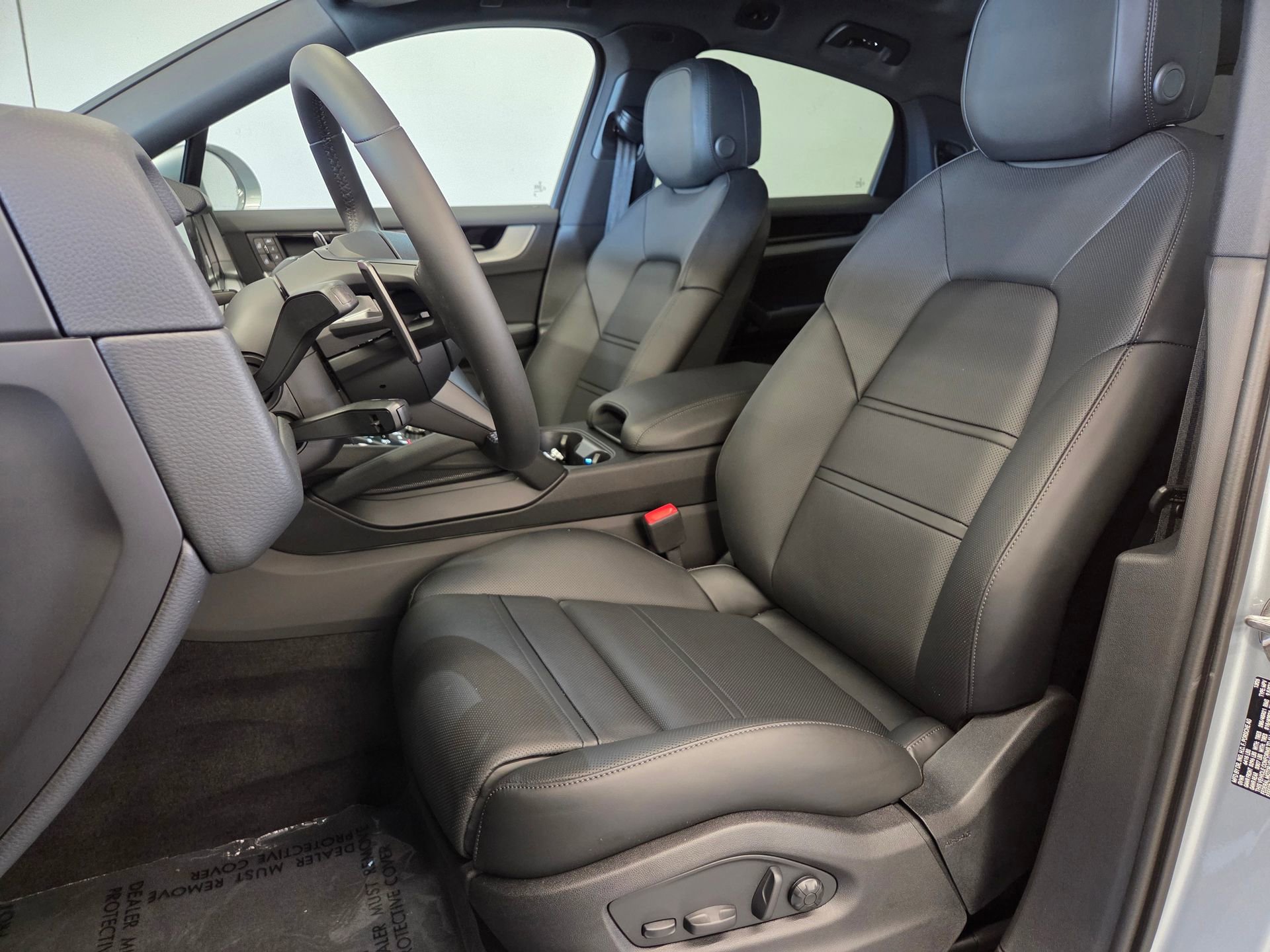 New 2026 Porsche Cayenne S image 5