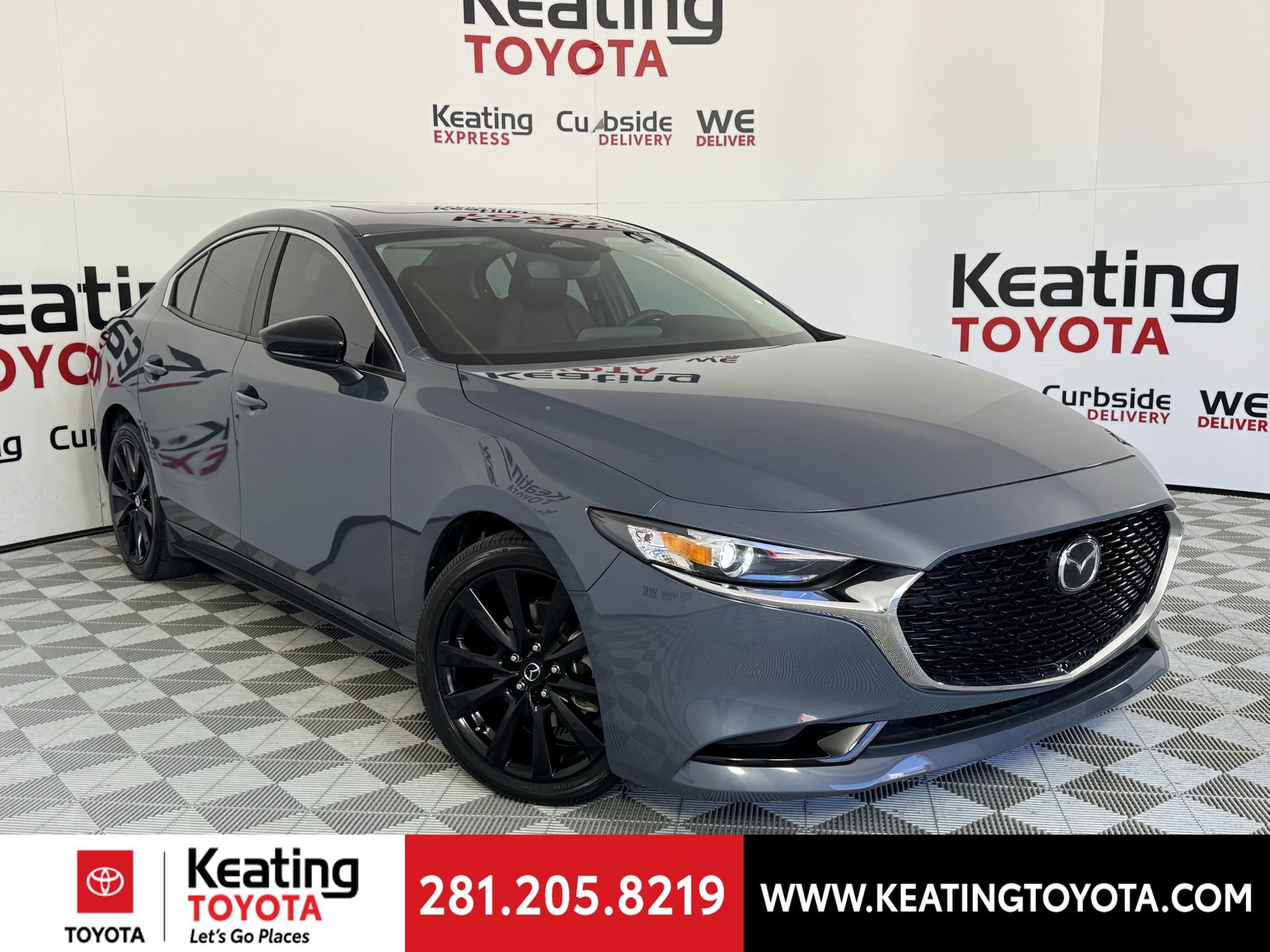 Used 2025 MAZDA MAZDA3 s image 2