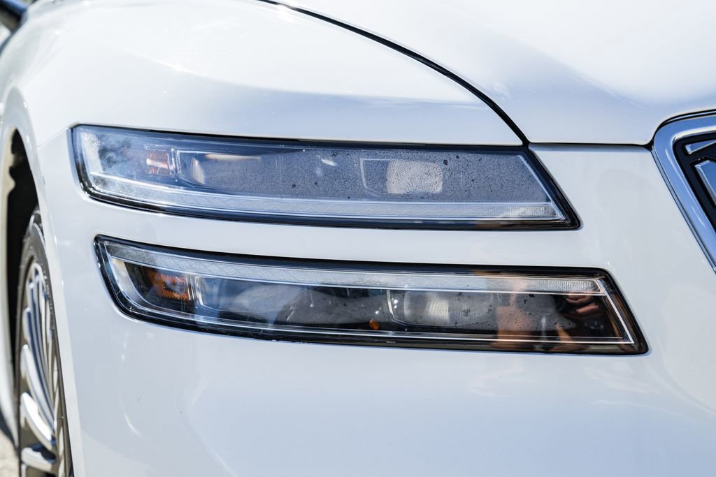Used 2024 Genesis G80 image 11