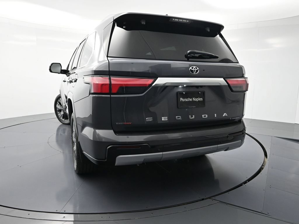 Used 2025 Toyota Sequoia Capstone image 27