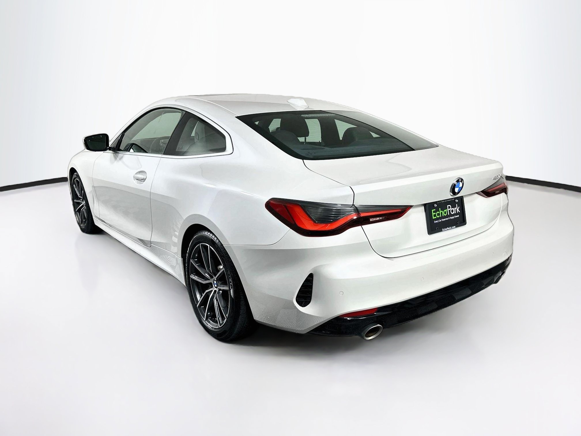 Used 2025 BMW 430i Coupe w/ Premium Package RWD image 5