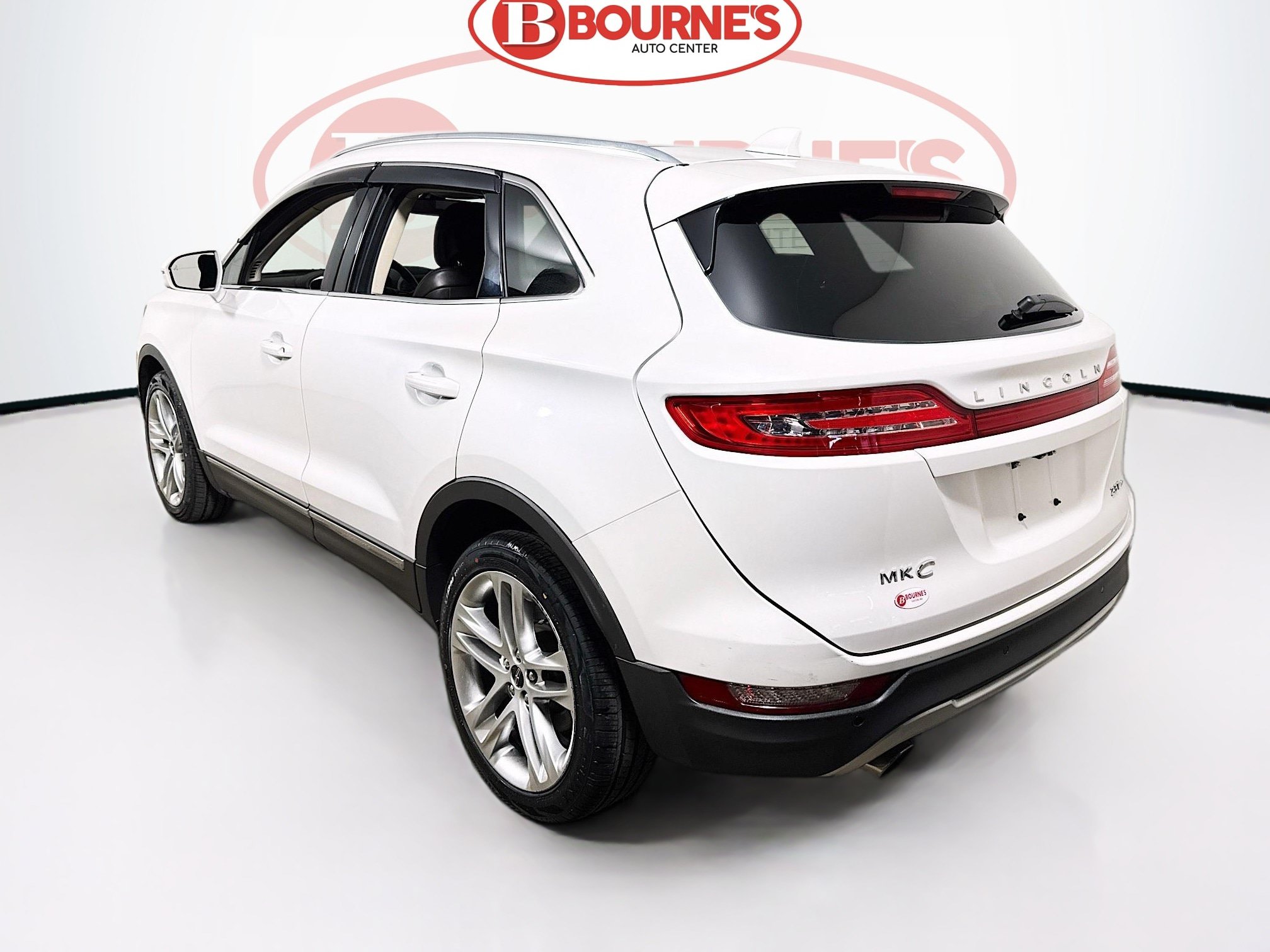 Used 2017 Lincoln MKC Reserve AWD/4WD image 9
