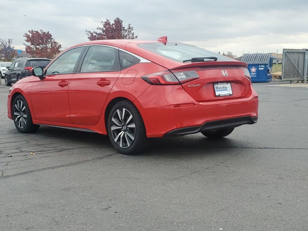 Used 2024 Honda Civic EX-L image 3
