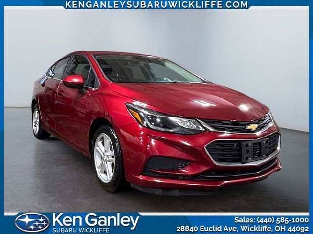Used 2017 Chevrolet Cruze LT w/ Convenience Package image 7