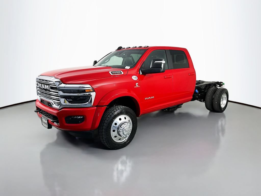 New 2026 RAM 4500 4x4 Crew Cab DRW w/ Laramie Trim Package video 3