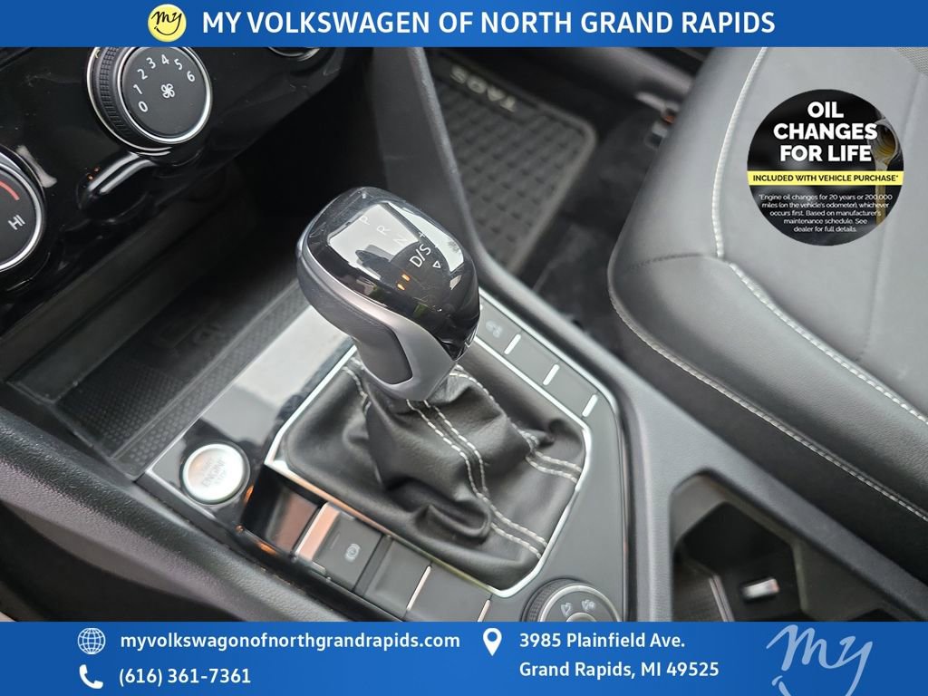 Certified 2023 Volkswagen Taos SE image 34