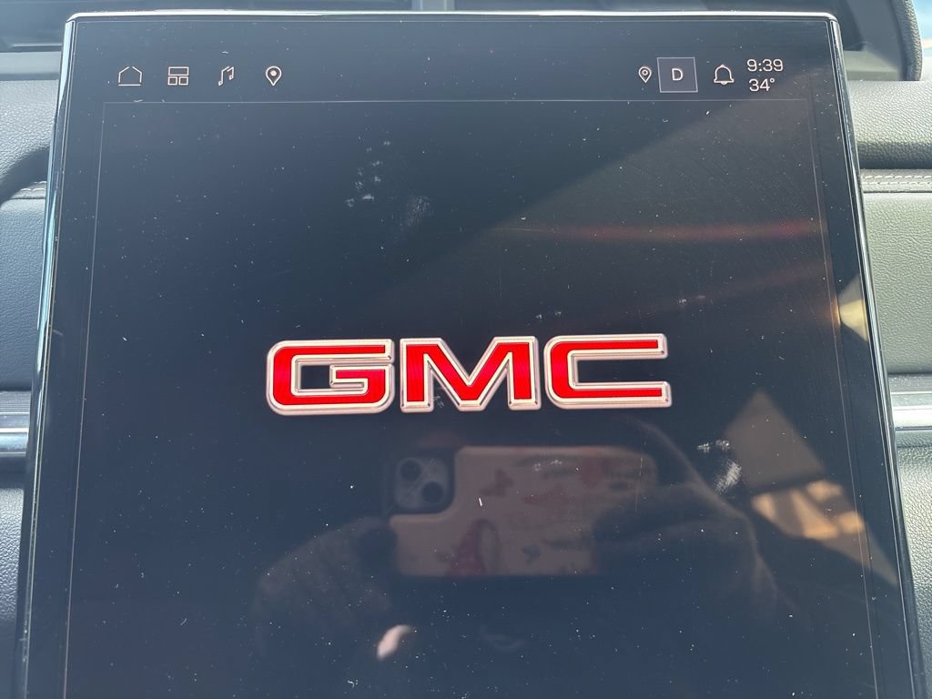 Used 2025 GMC Terrain Elevation AWD/4WD image 35
