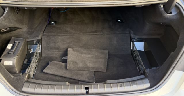 Used 2019 BMW 530e w/ Convenience Package RWD image 24