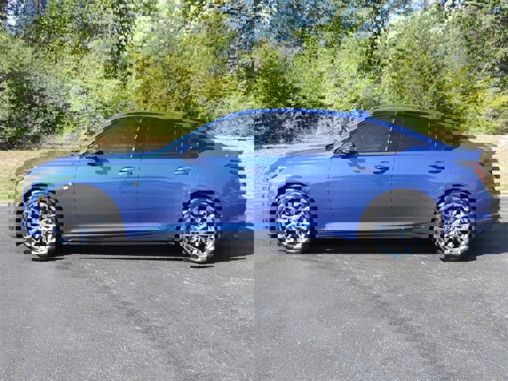 Certified 2025 Cadillac CT5 Sport image 8