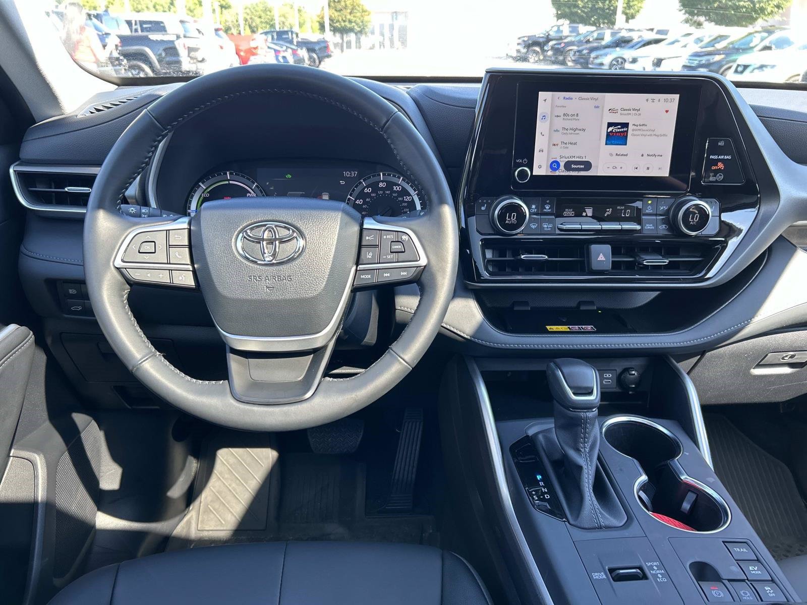Used 2026 Toyota Highlander XLE AWD/4WD image 15