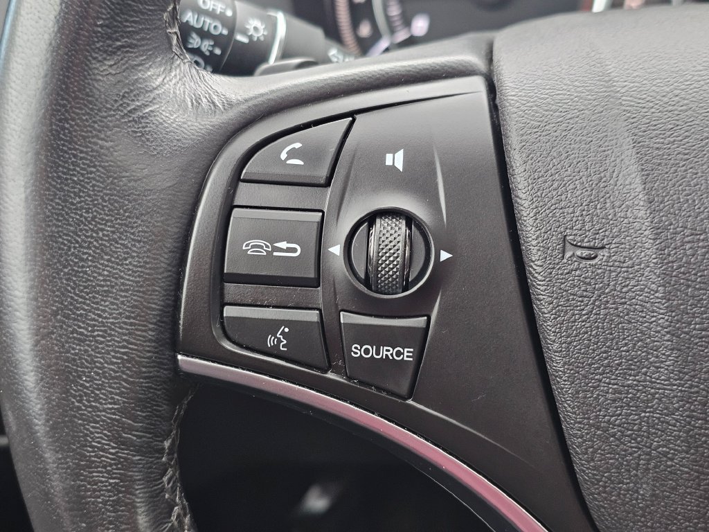 Used 2016 Acura MDX SH-AWD image 33