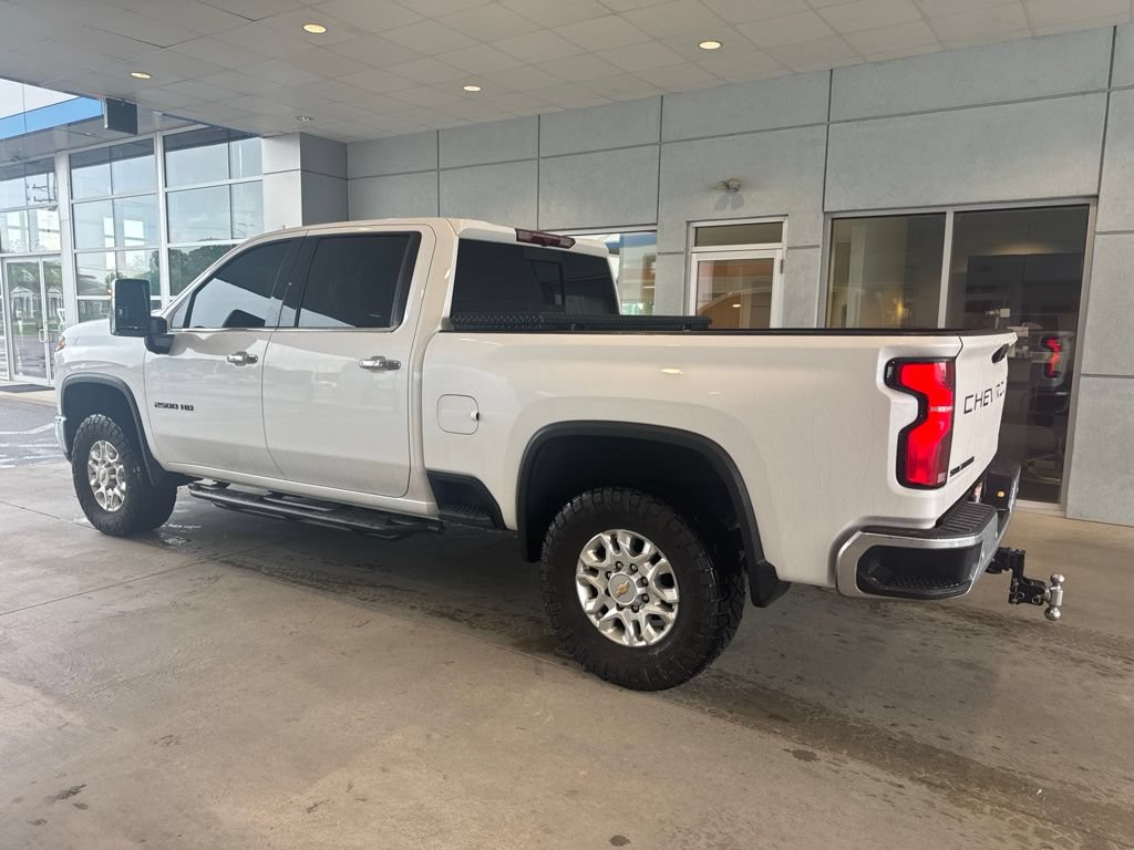 Used 2024 Chevrolet Silverado 2500 LTZ w/ LTZ Convenience Package AWD/4WD image 4