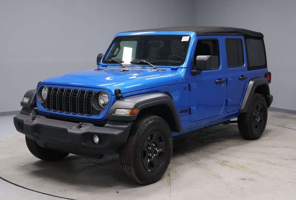 Used 2024 Jeep Wrangler Sport image 6