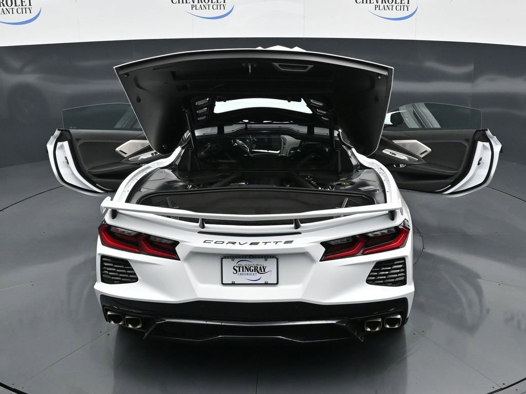 Used 2025 Chevrolet Corvette Stingray Premium Cpe w/ Z51 Performance Package image 26