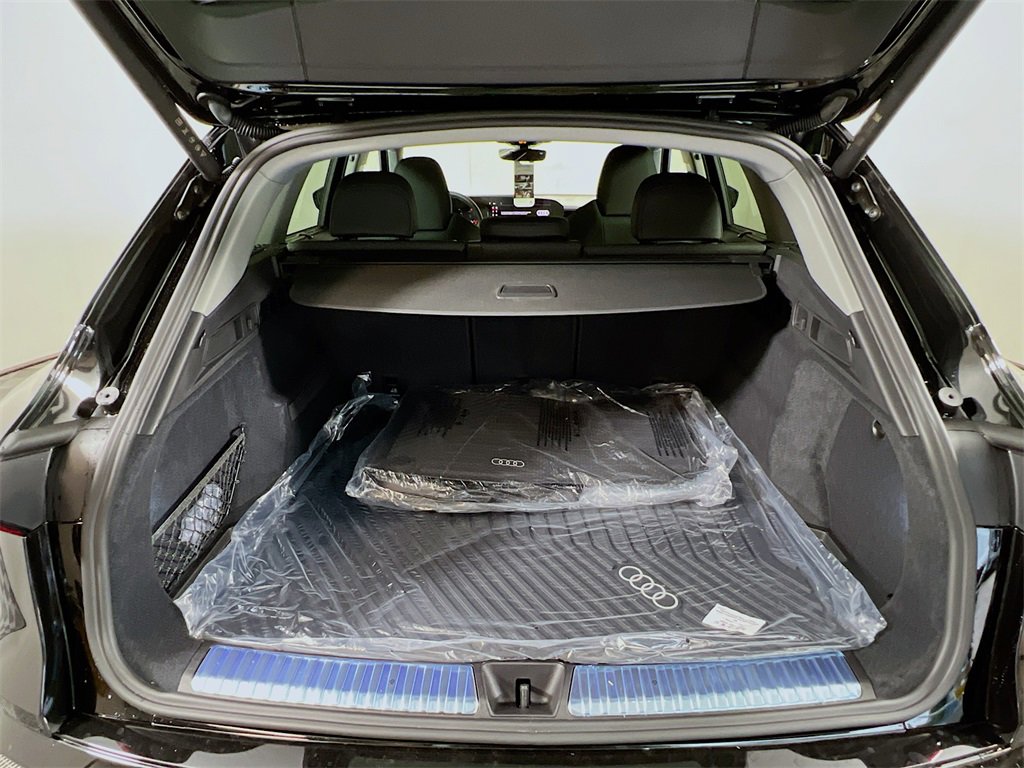 New 2025 Audi Q5 Premium Plus image 26