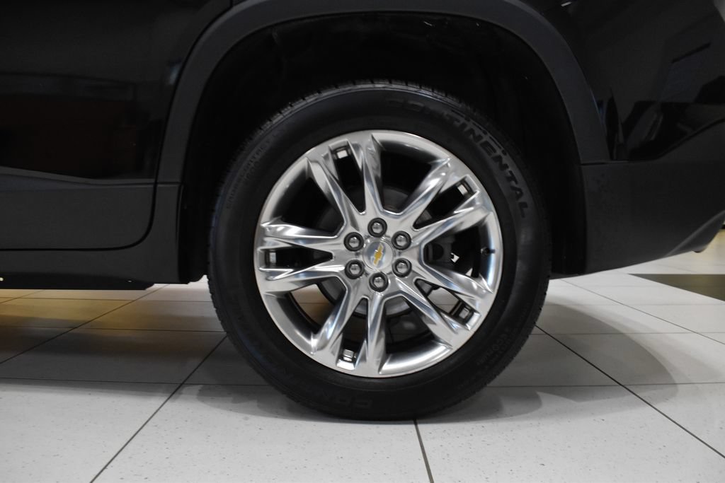 Used 2021 Chevrolet Traverse LT FWD image 13