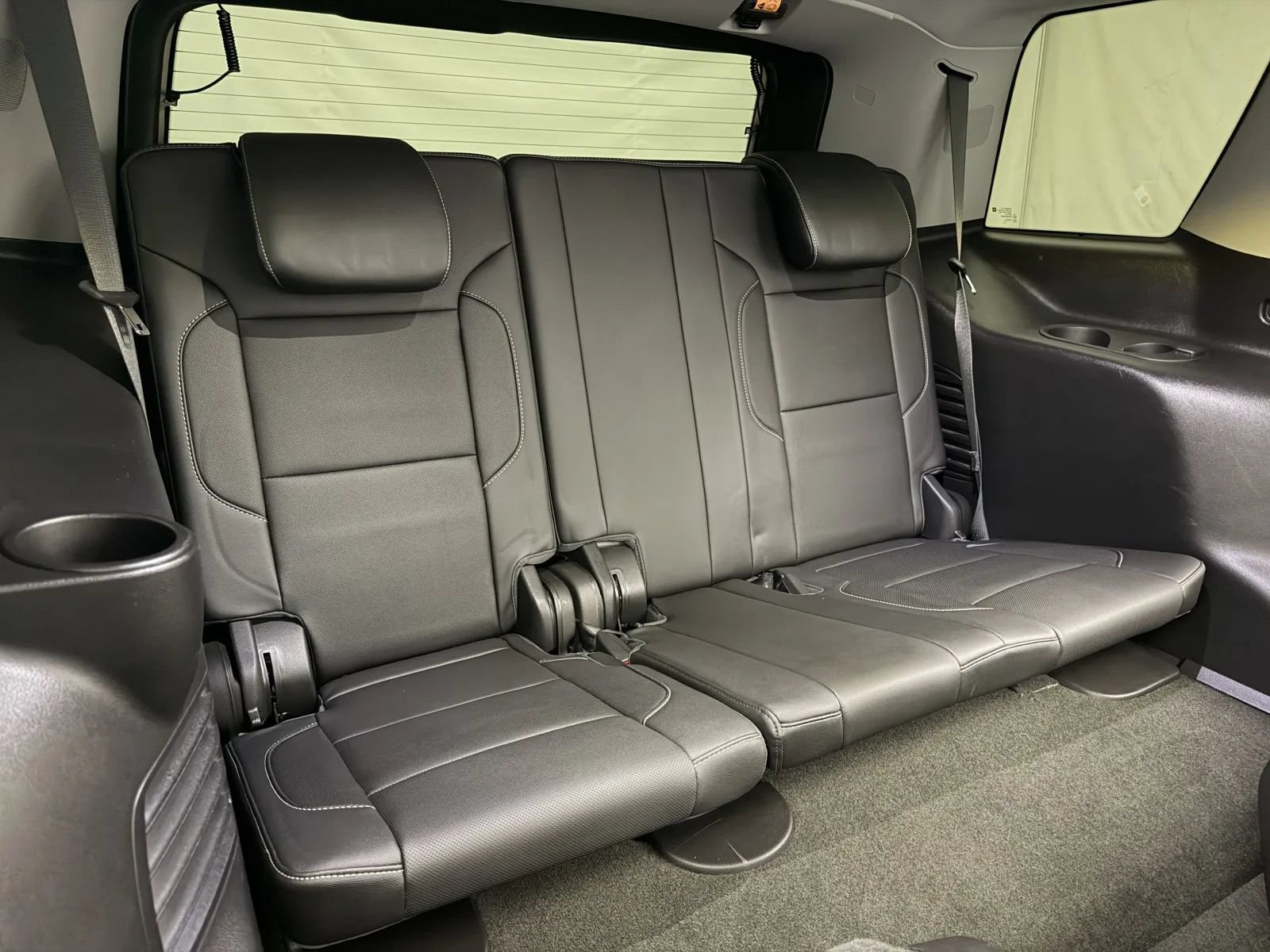 Used 2018 Chevrolet Tahoe Premier AWD/4WD image 33
