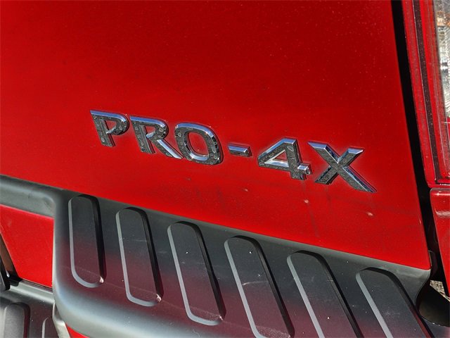 Used 2021 Nissan Frontier PRO-4X w/ Pro-4x Utility Package image 11