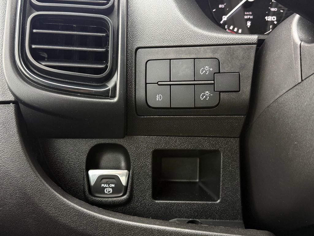 Used 2024 RAM ProMaster 2500 w/ Safety Group image 41