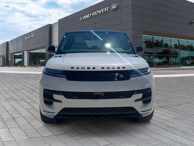 Used 2026 Land Rover Range Rover Sport Dynamic SE AWD/4WD image 8