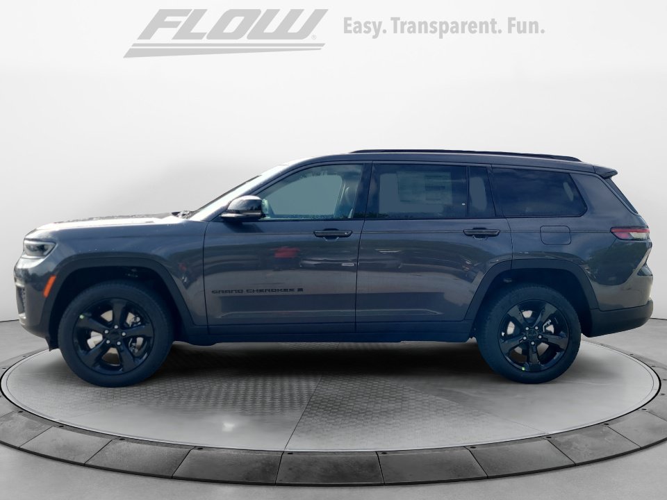 New 2026 Jeep Grand Cherokee L Limited AWD/4WD image 4