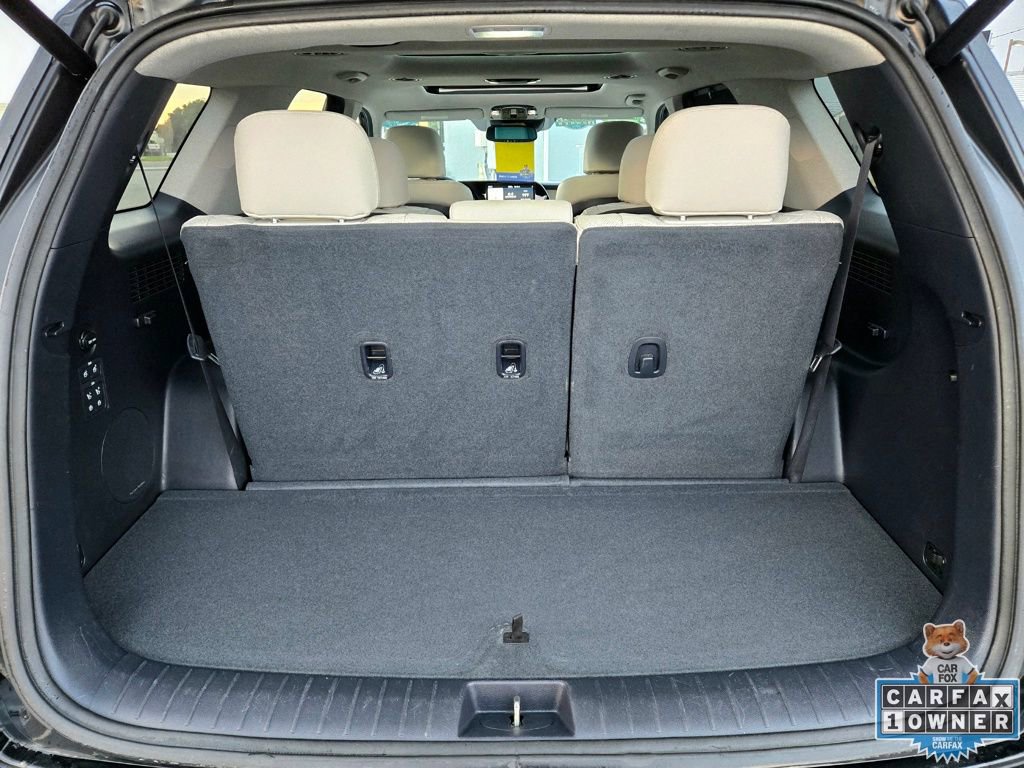 Used 2021 Hyundai Palisade Limited image 19
