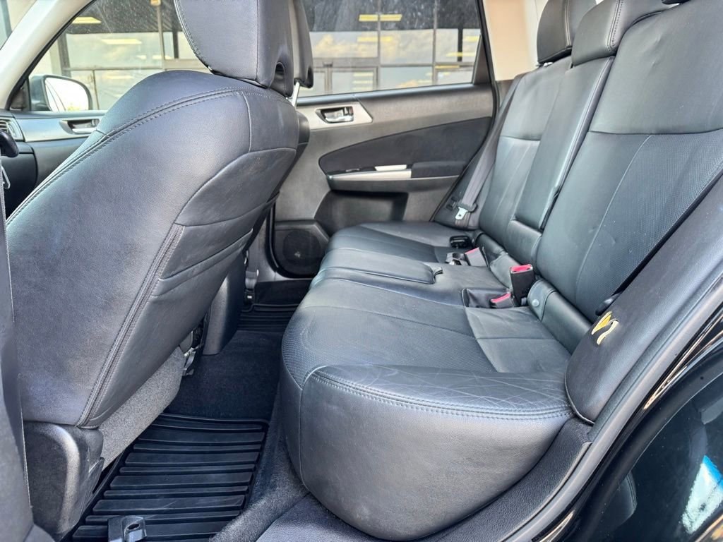 Used 2011 Subaru Forester 2.5X Limited AWD/4WD image 31