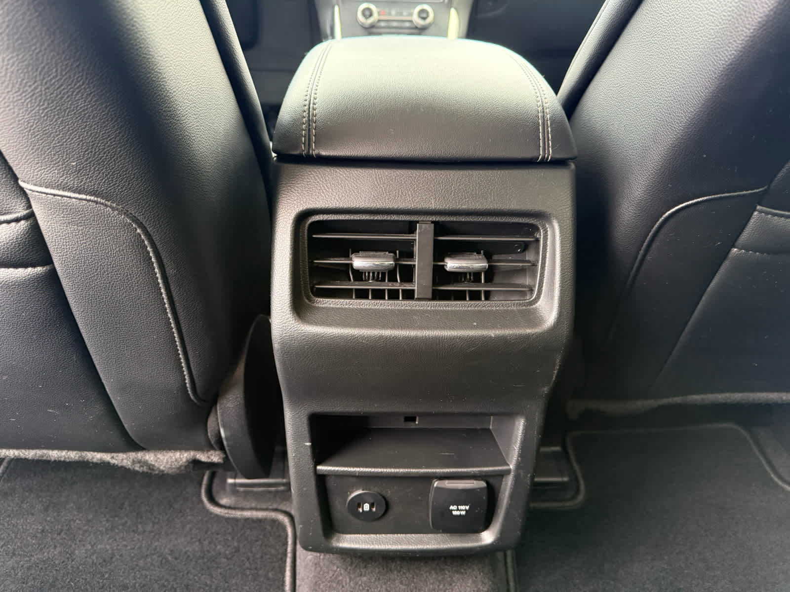 Certified 2024 Ford Edge Titanium image 11