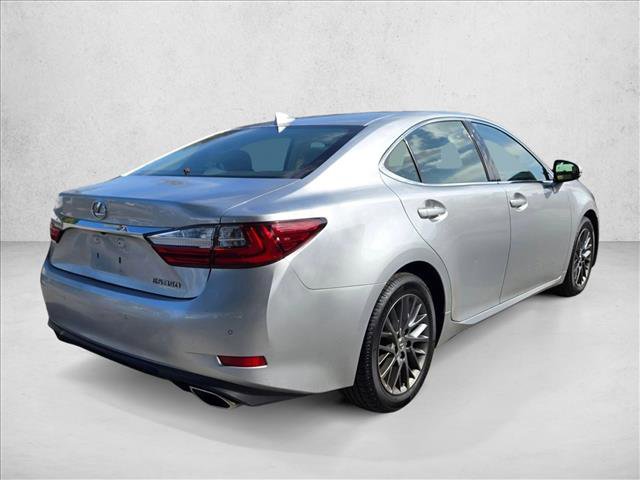 Used 2018 Lexus ES 350 w/ Premier Package image 5