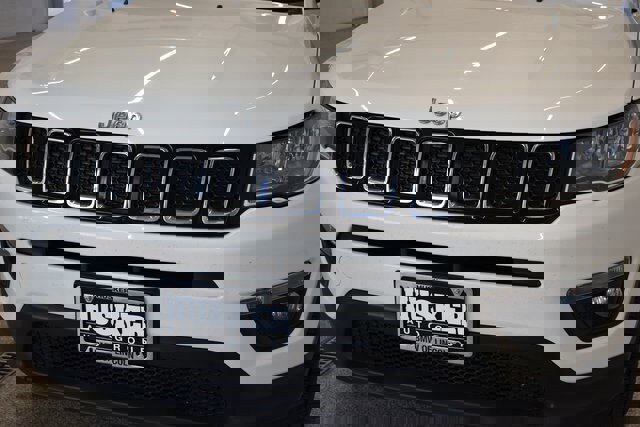 Used 2021 Jeep Compass Latitude w/ Convenience Group image 16