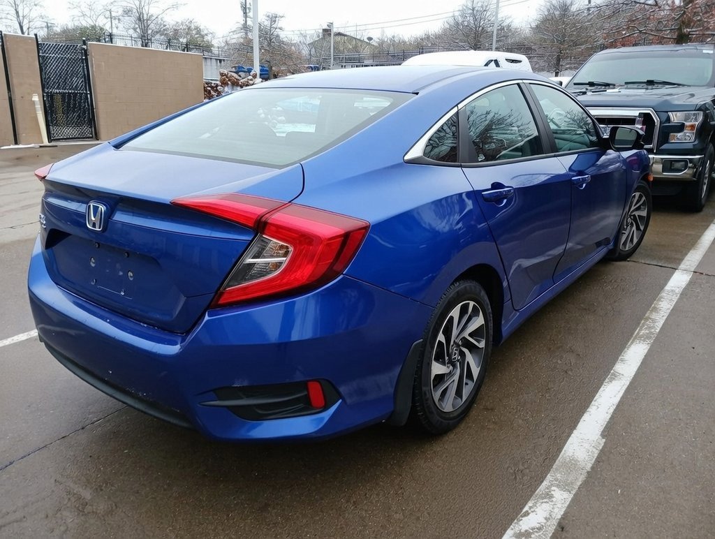 Used 2016 Honda Civic EX image 2