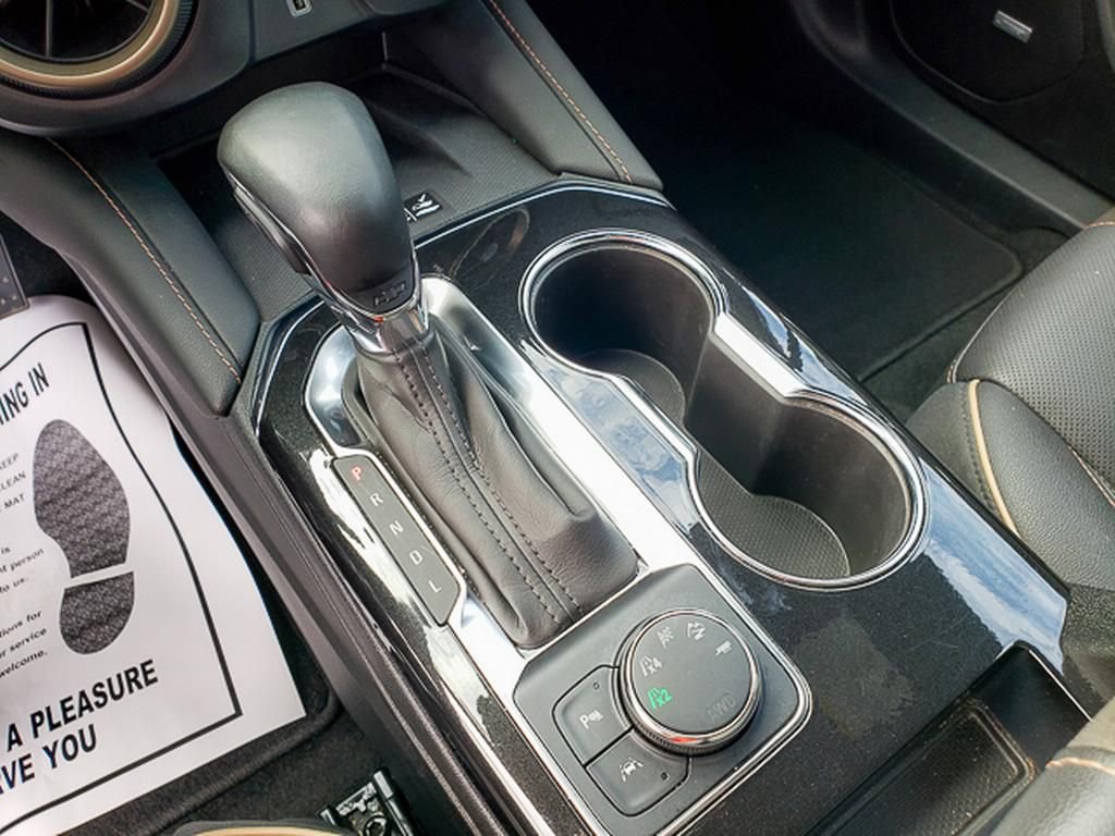 Used 2023 Chevrolet Blazer Premier w/ Enhanced Convenience Package image 14