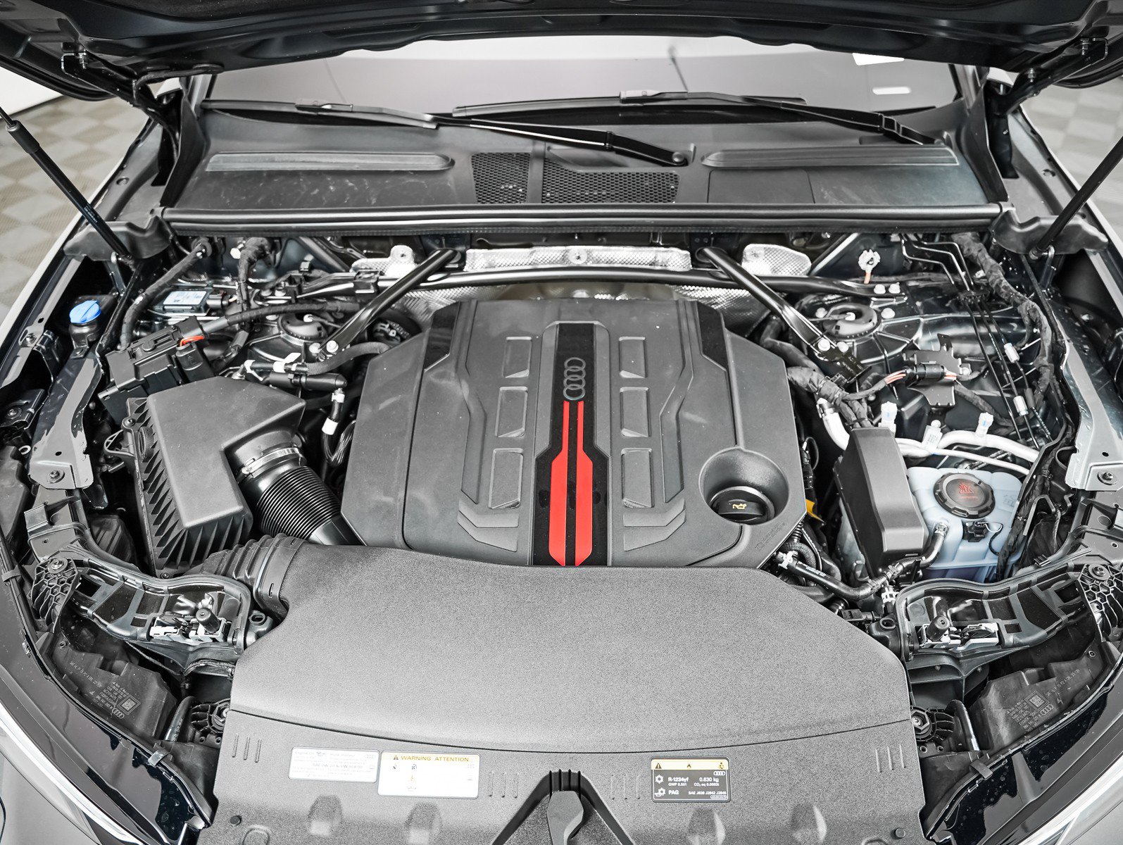 New 2026 Audi SQ5 Premium Plus AWD/4WD image 3