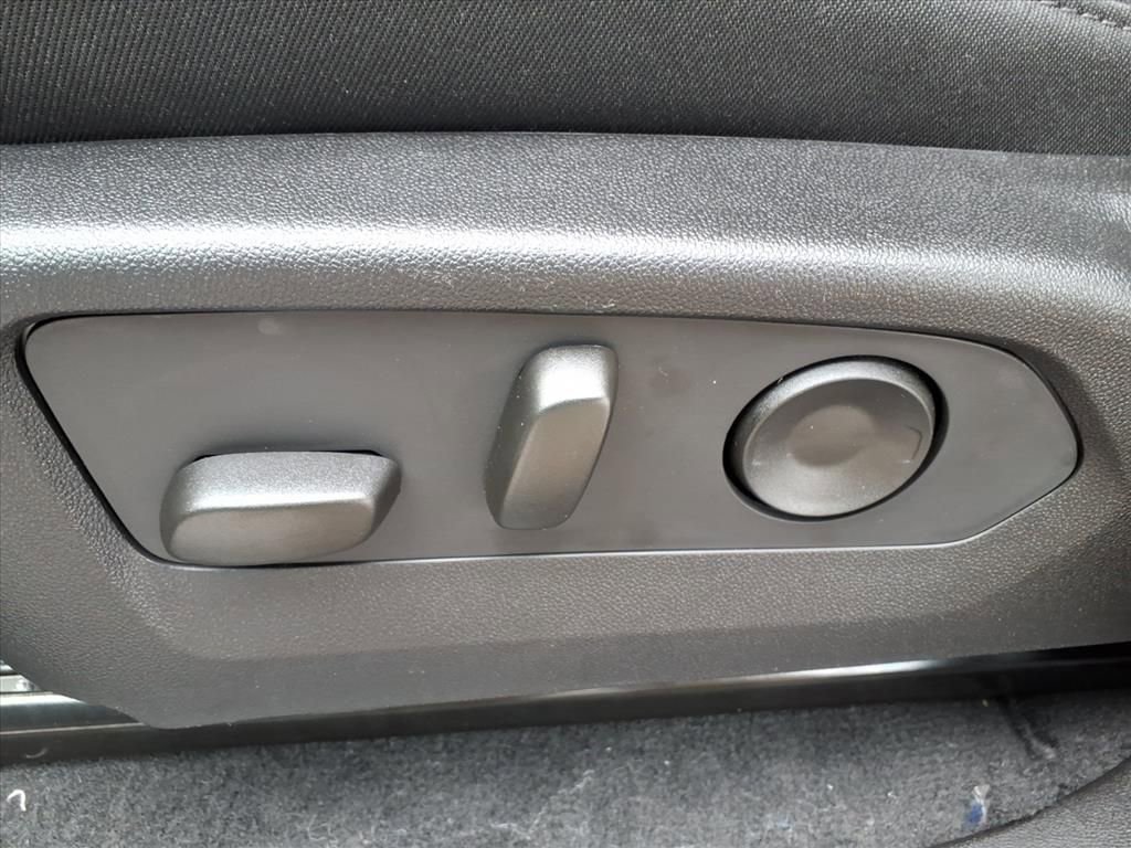 Used 2026 Chevrolet Colorado W/T w/ Advanced Trailering Package image 15