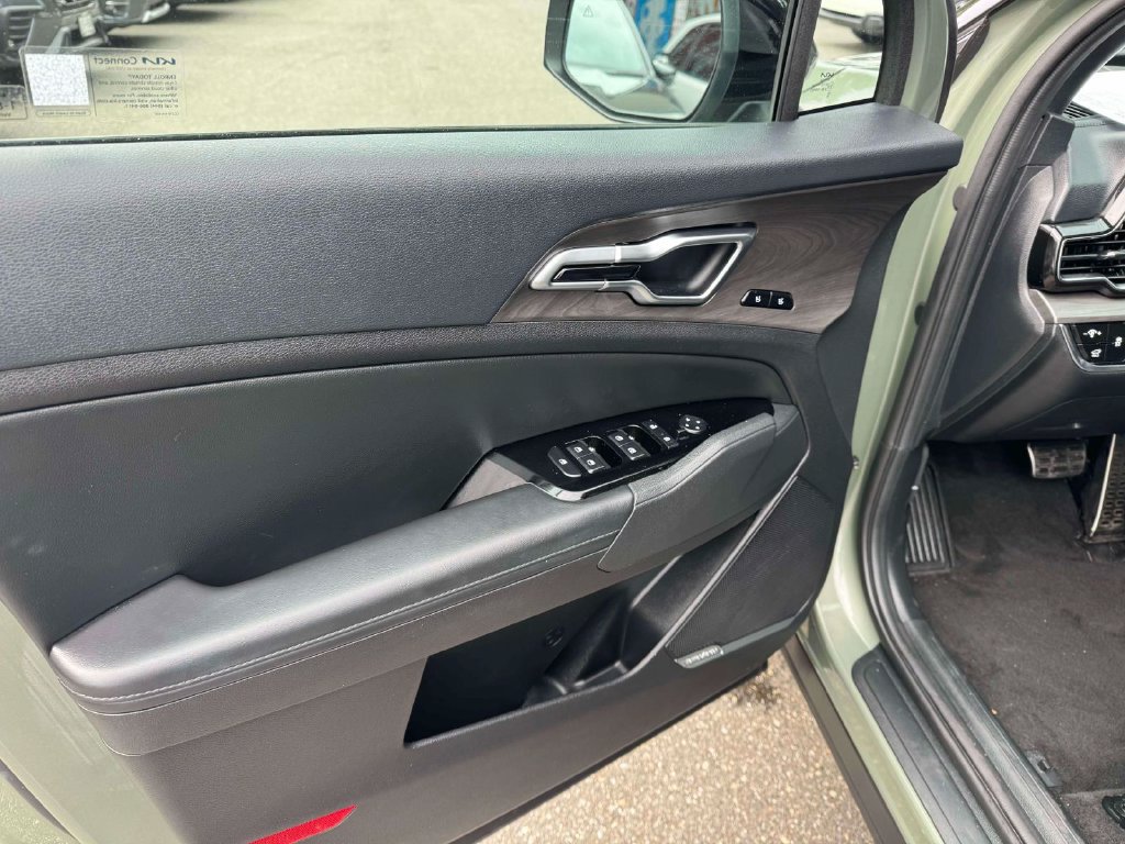 Used 2024 Kia Sportage X-Pro Prestige AWD/4WD image 18