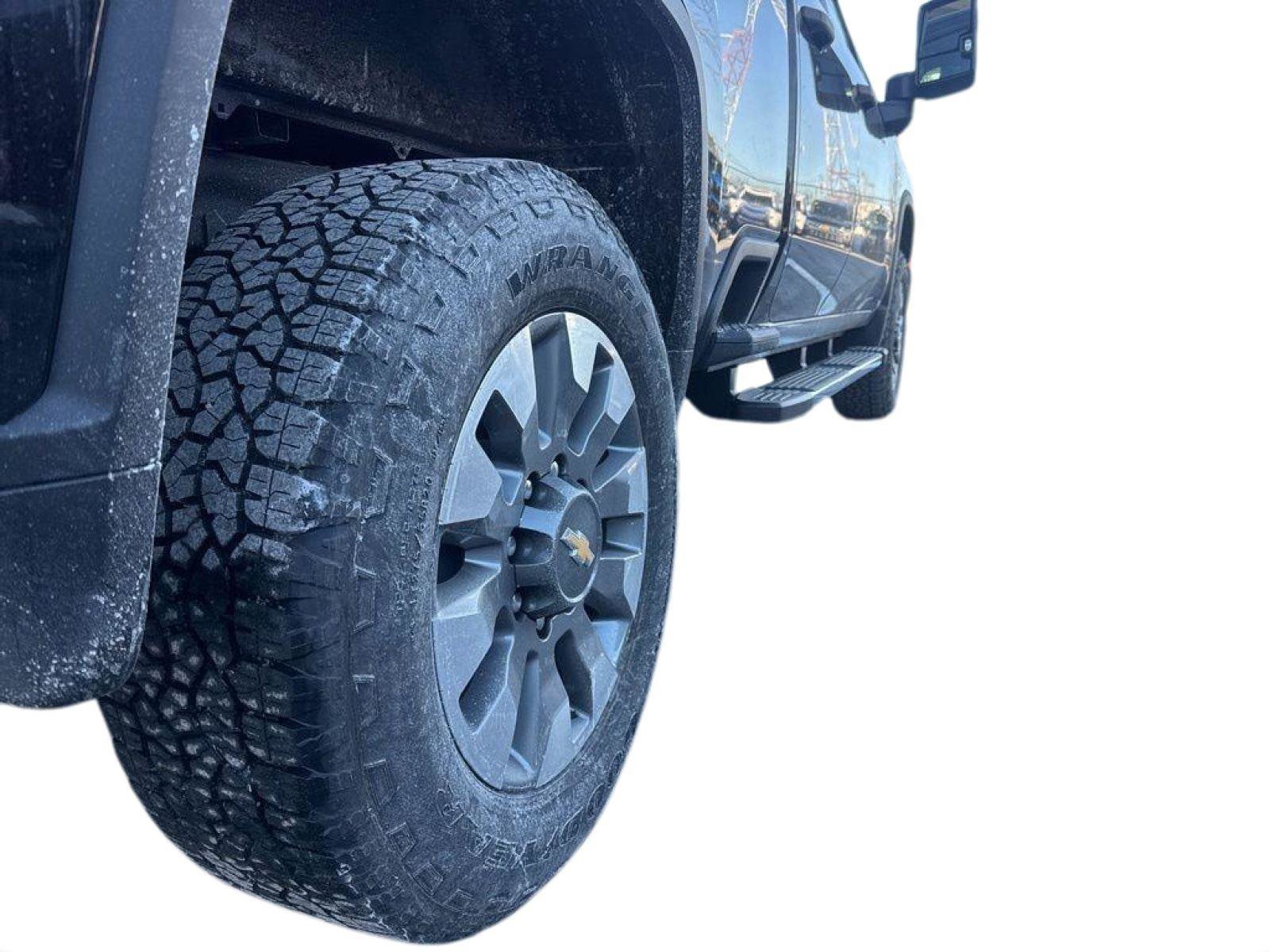 New 2026 Chevrolet Silverado 2500 Custom w/ Custom Value Package AWD/4WD image 14