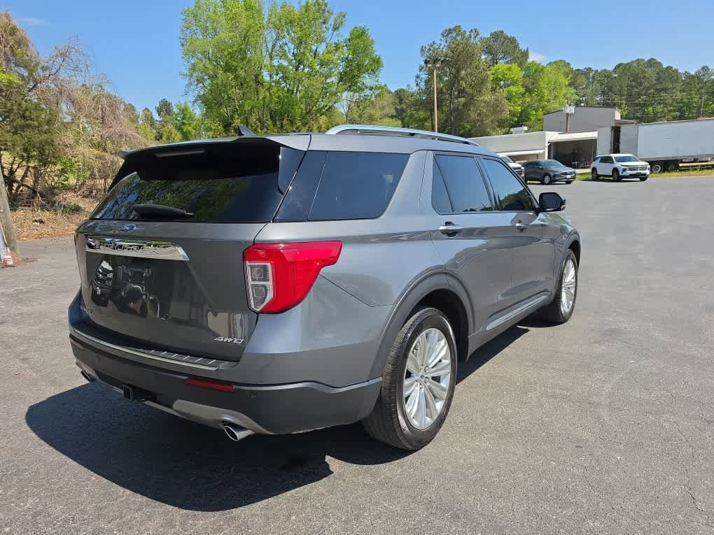 Used 2024 Ford Explorer Limited w/ Limited Technology Package AWD/4WD image 3