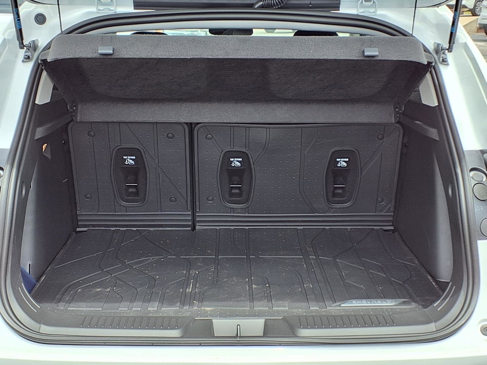 New 2026 Chevrolet Trax LT w/ Driver Confidence Package FWD image 6