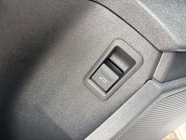 Used 2024 Audi A3 2.0T Premium FWD image 17