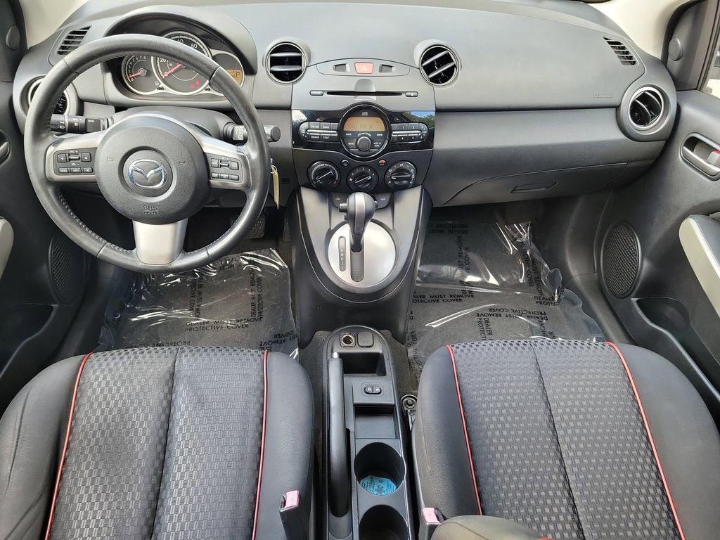 Used 2011 MAZDA MAZDA2 Touring FWD image 17