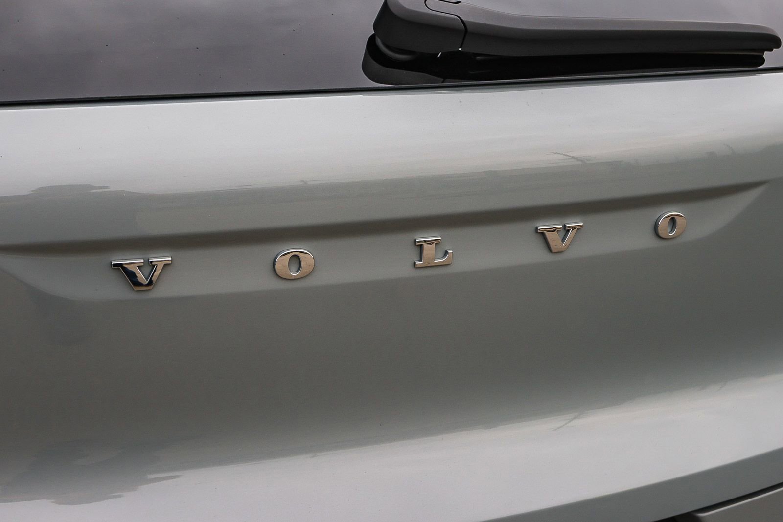 Used 2026 Volvo XC40 B5 Plus w/ Protection Package Premier image 13