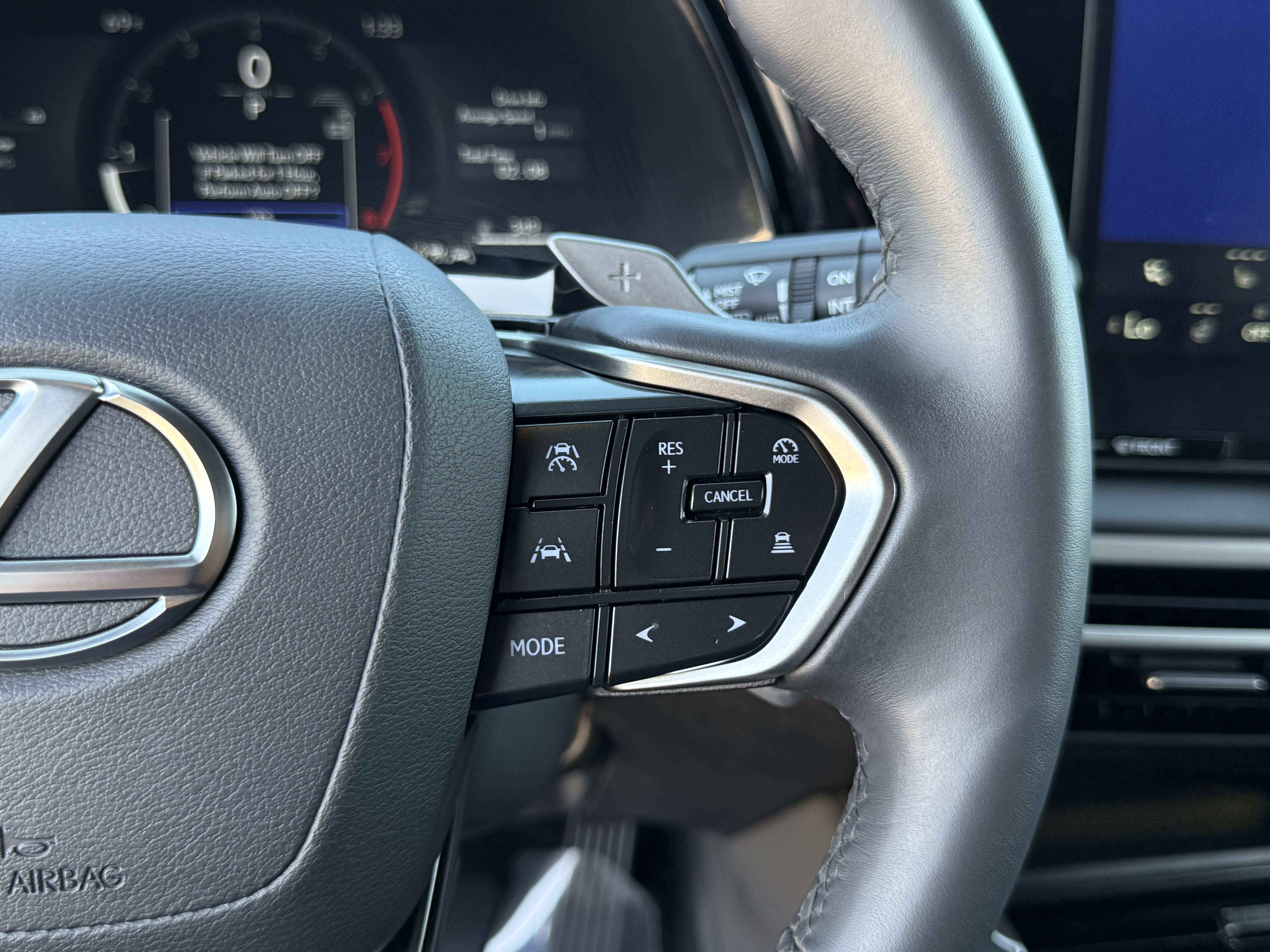 Certified 2025 Lexus RX 350 FWD w/ Technology Package image 24